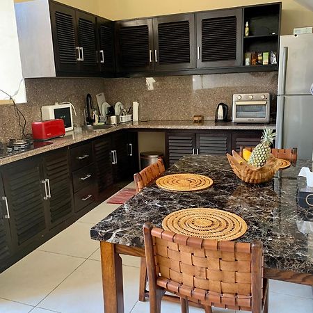 Bali, Kuta, De Kubu Villa No1 Legian Εξωτερικό φωτογραφία